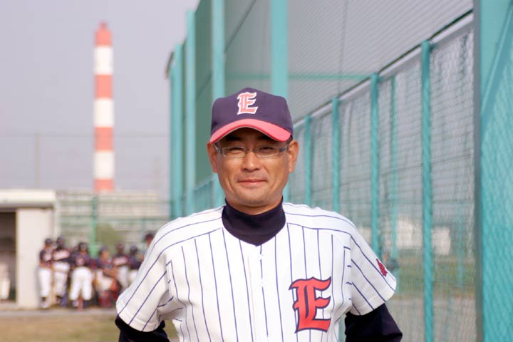 �����@����